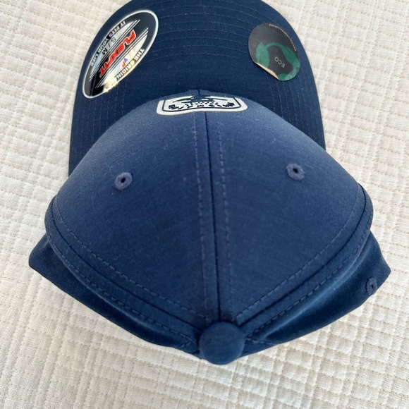 Travis Matthew SnapBack Hat - NWT - Picture 3 of 3